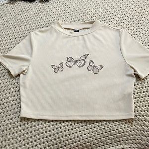 Crop ribbed butterfly shirt